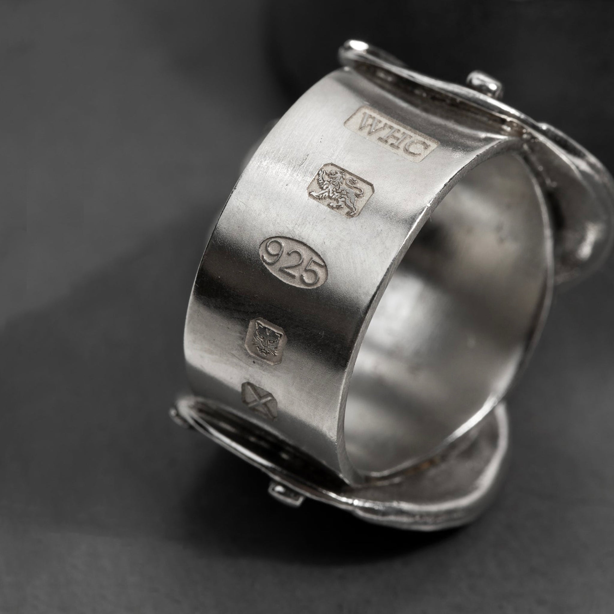The Stirrups of Englan - British Saddle Ring SOLID SILVER