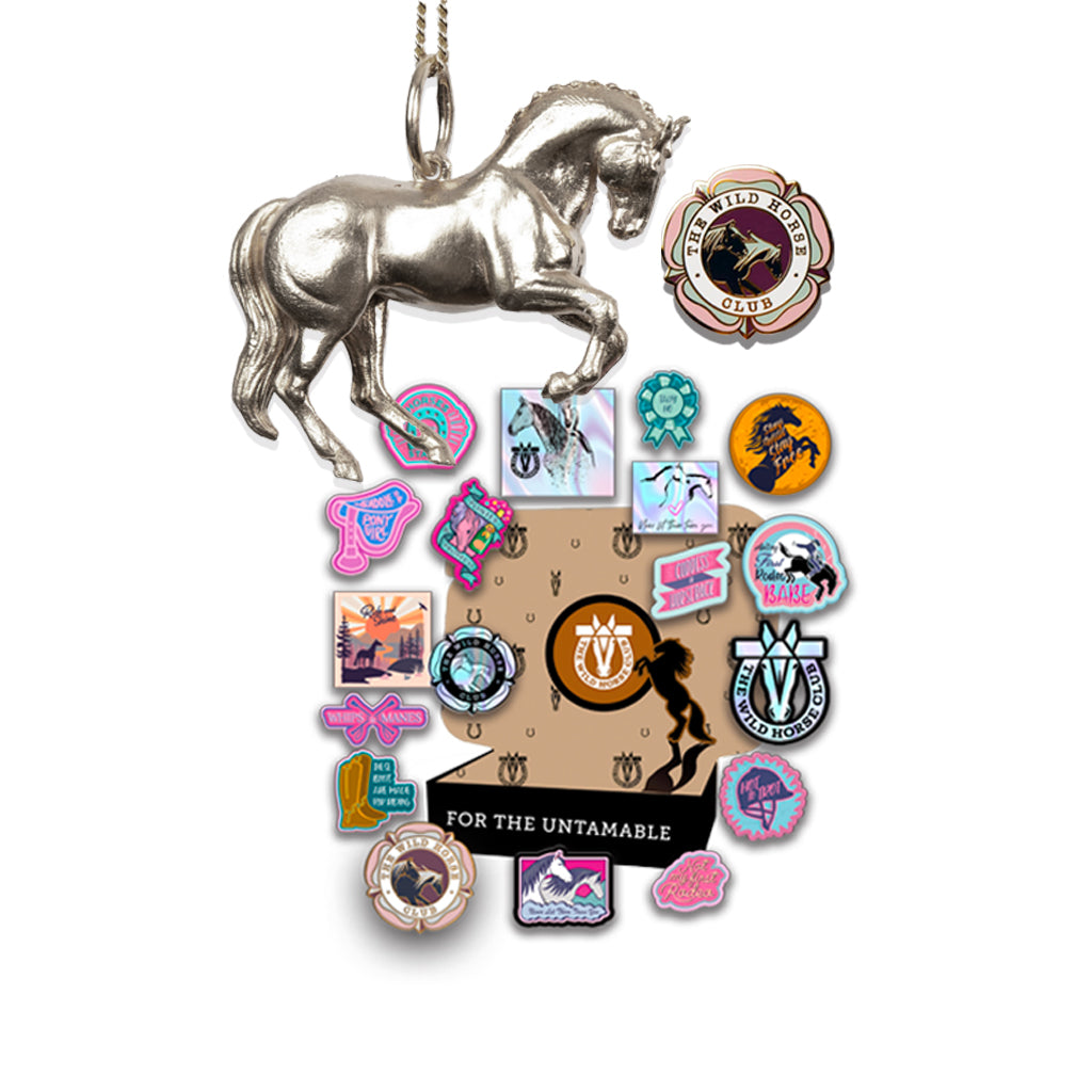 The Keepsake Horse Pendant - Quick Kick