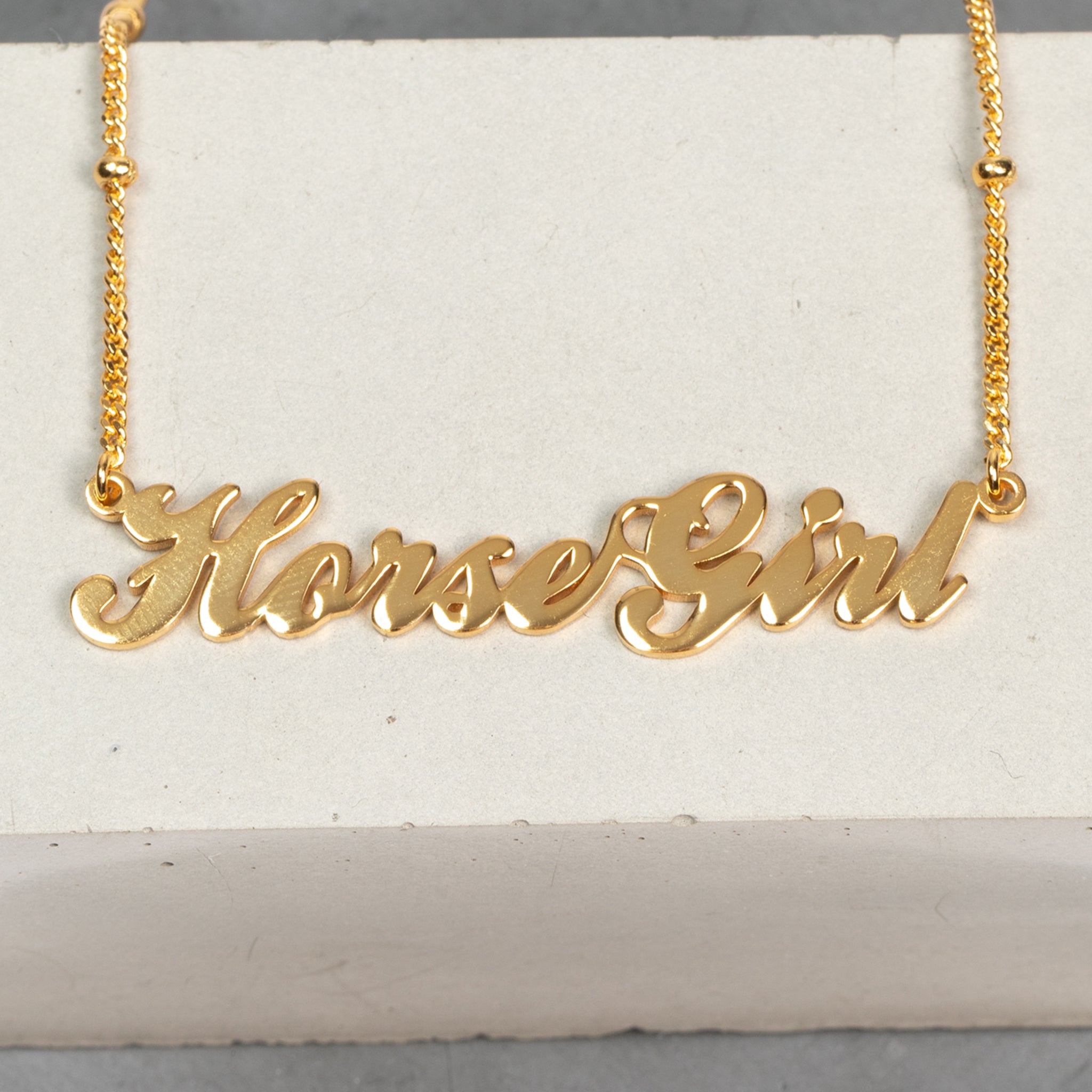 THE HORSE GIRL NECKLACE